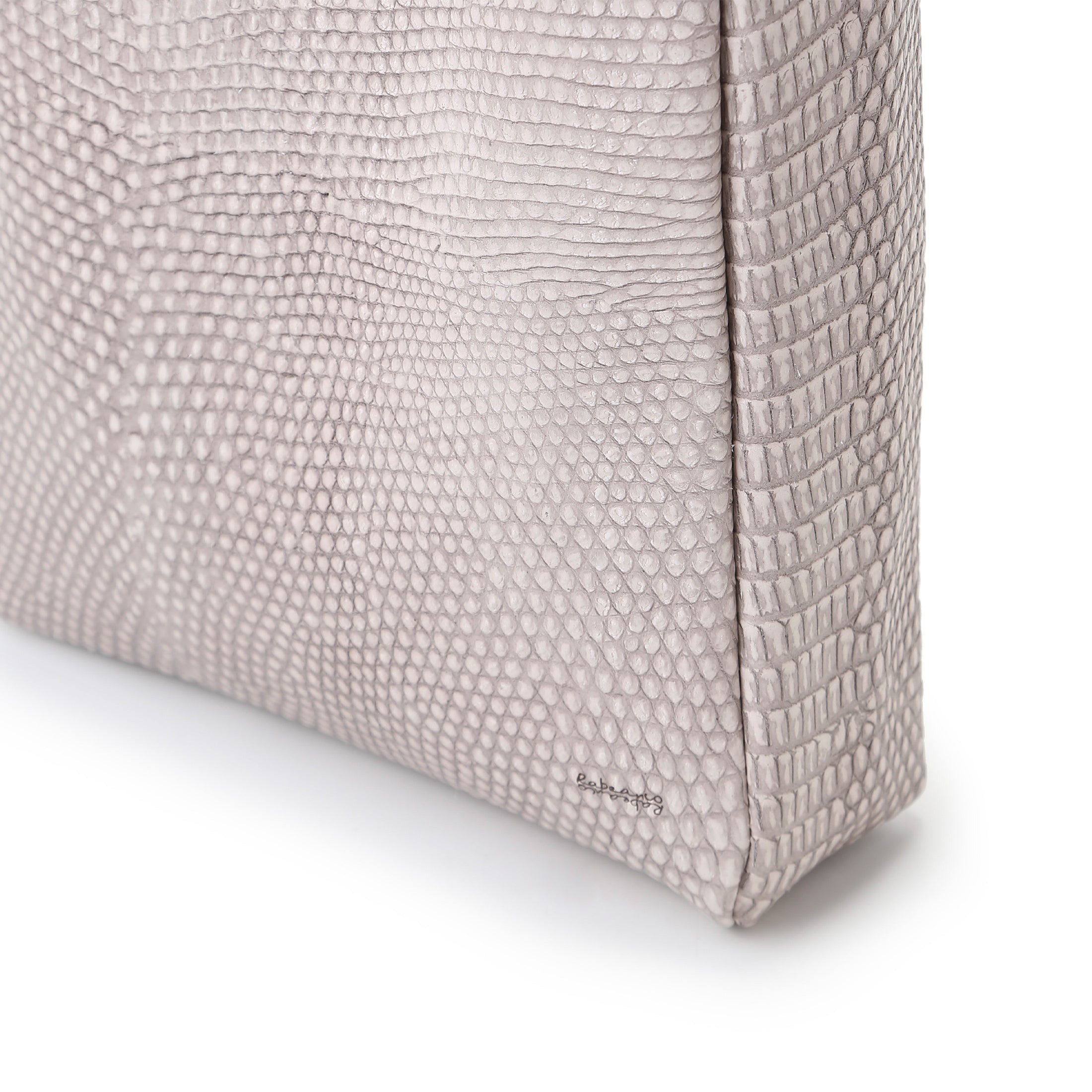 VERA Flat Bucket Tote Bag