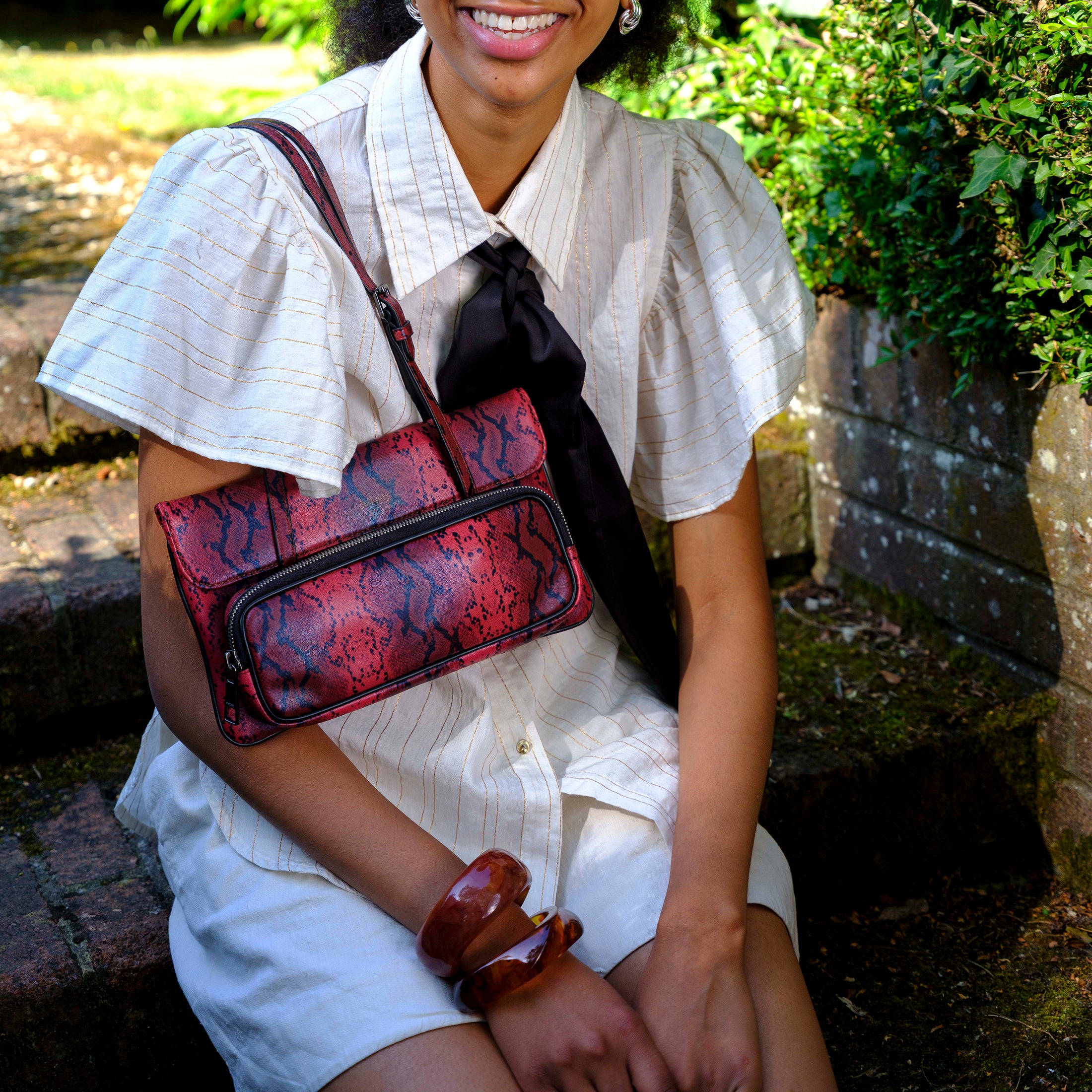 Envelope Shoulder Clutch