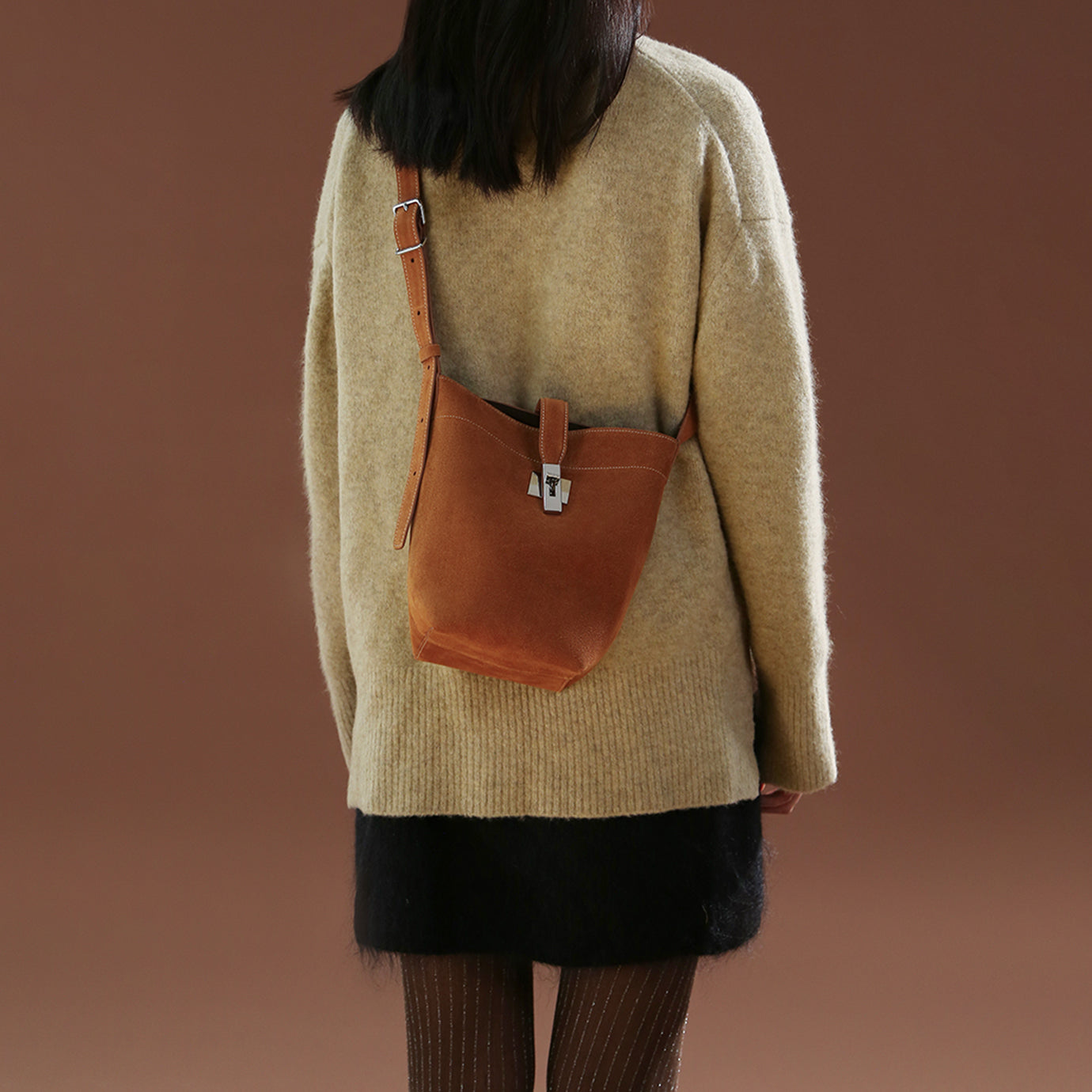 ZANA 小型斜背袋