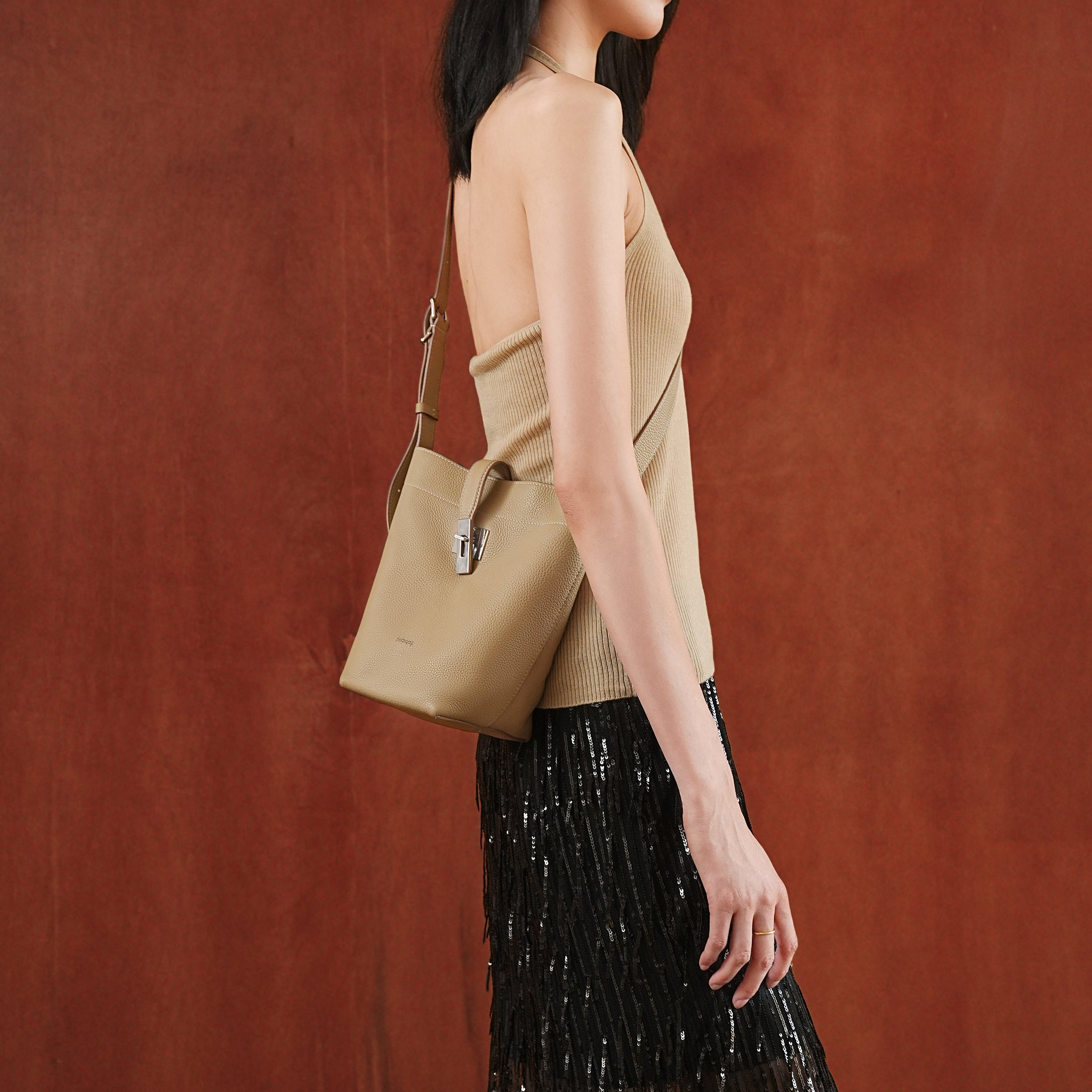 ZANA Small Crossbody Bag
