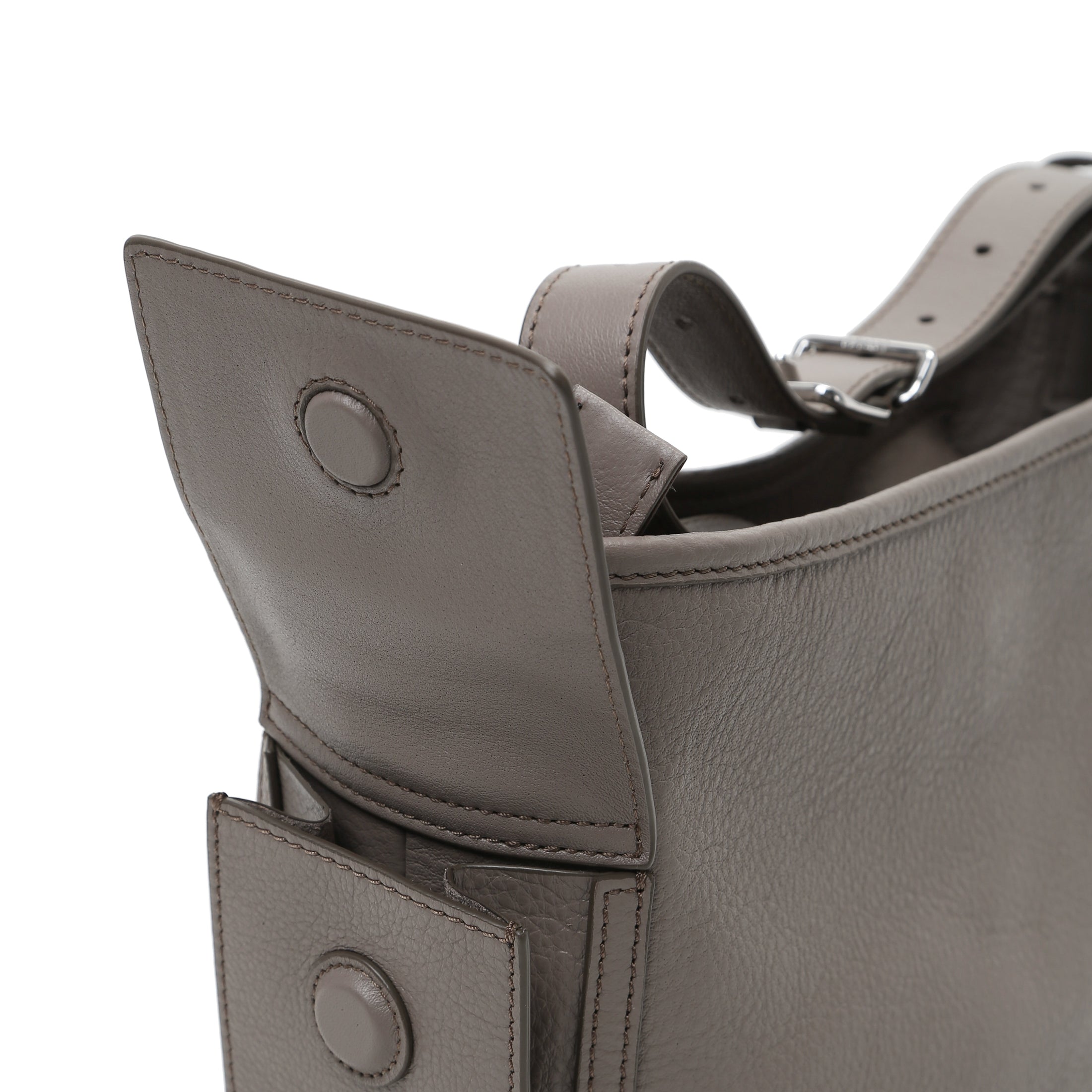 Flap Pockets 單肩袋