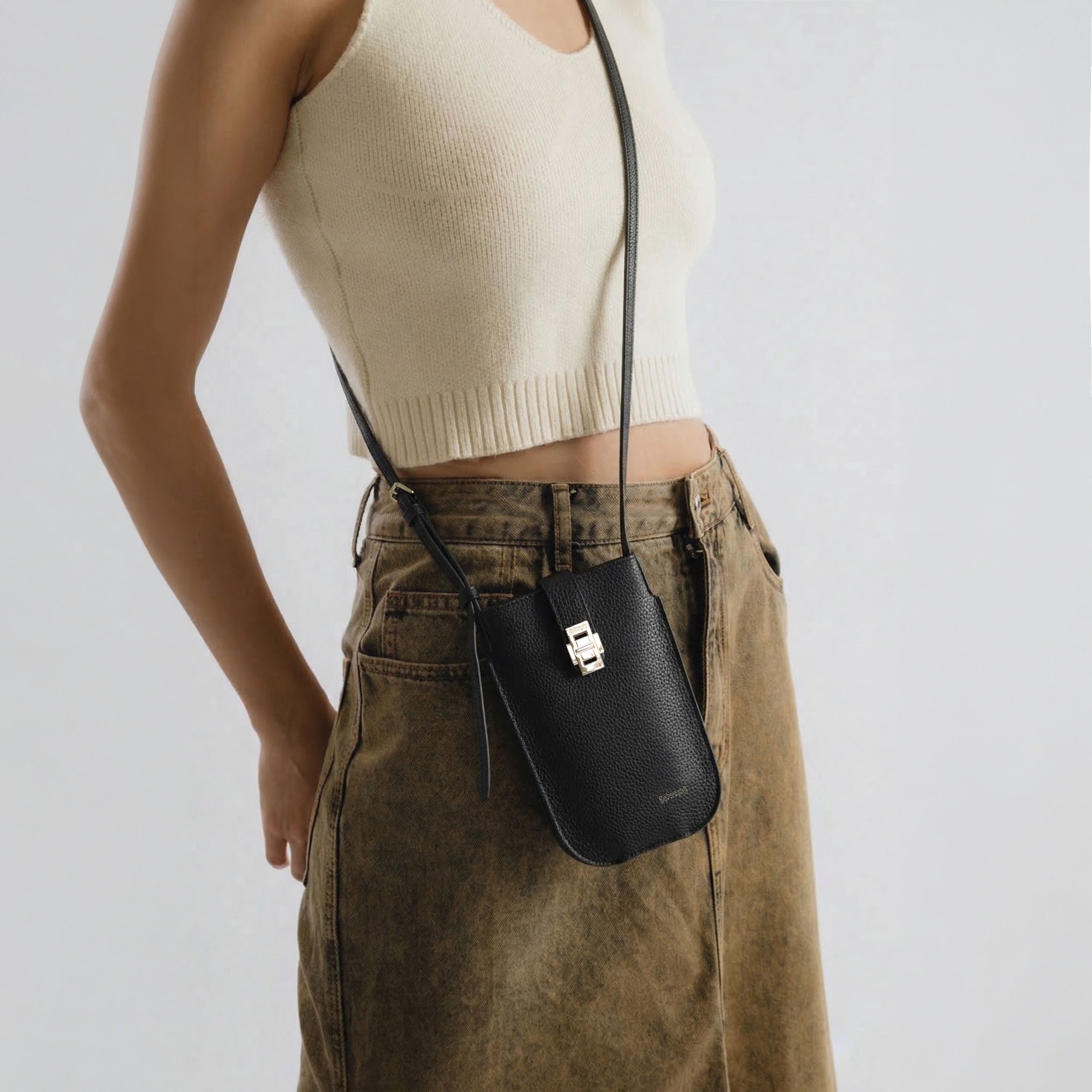 ZANA Phone Pouch