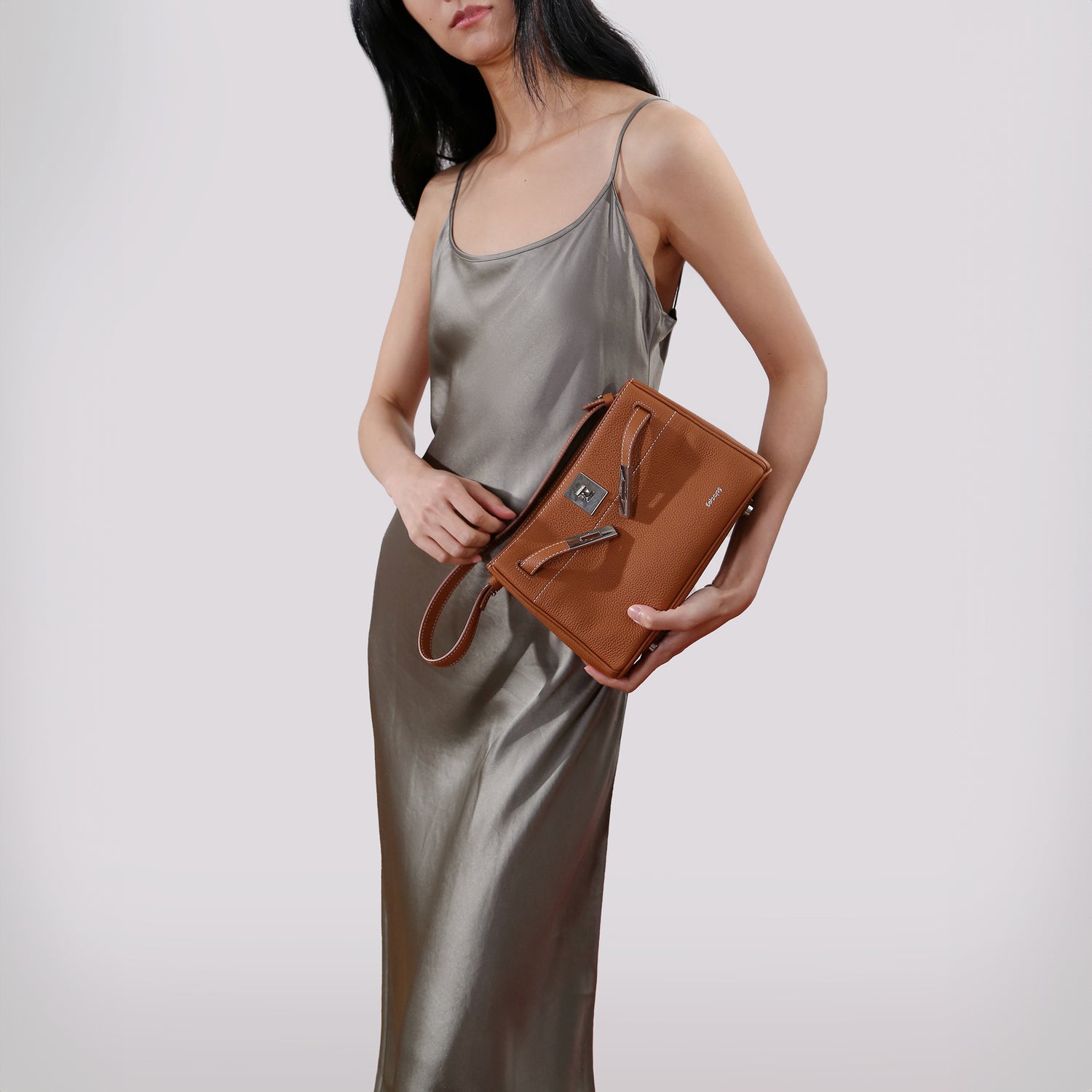 SAOIRSE Soft Structural Belt Tote II Mini