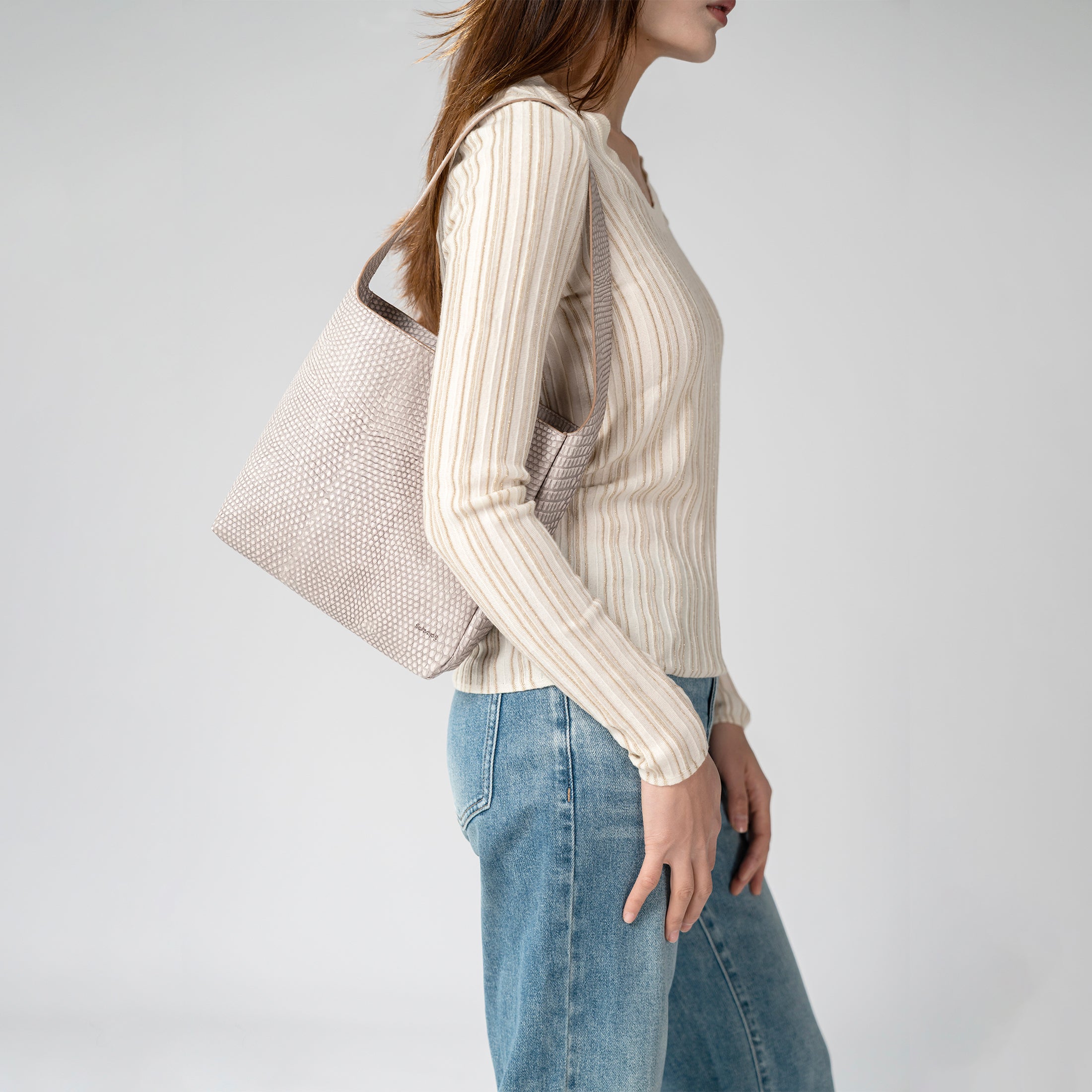 VERA Flat Bucket Tote Bag