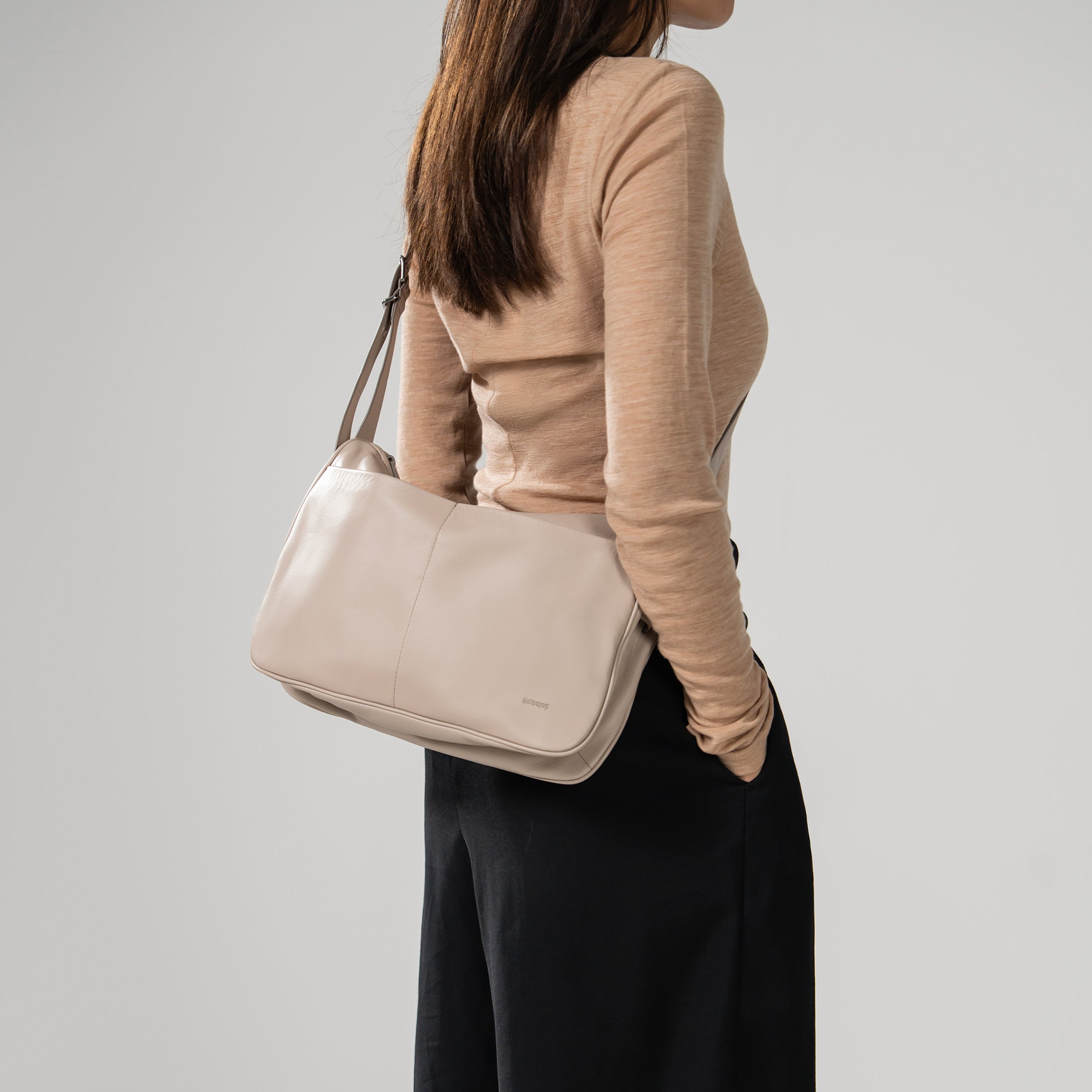 TESSERA Slip Pockets 單肩袋