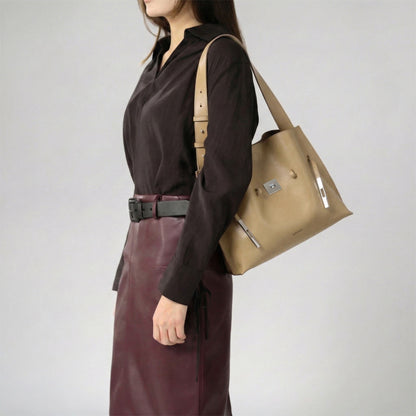 SAOI 扣帶小型手提袋 II