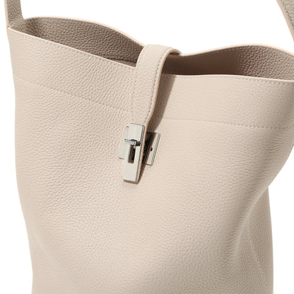 ZANA Shoulder Bag