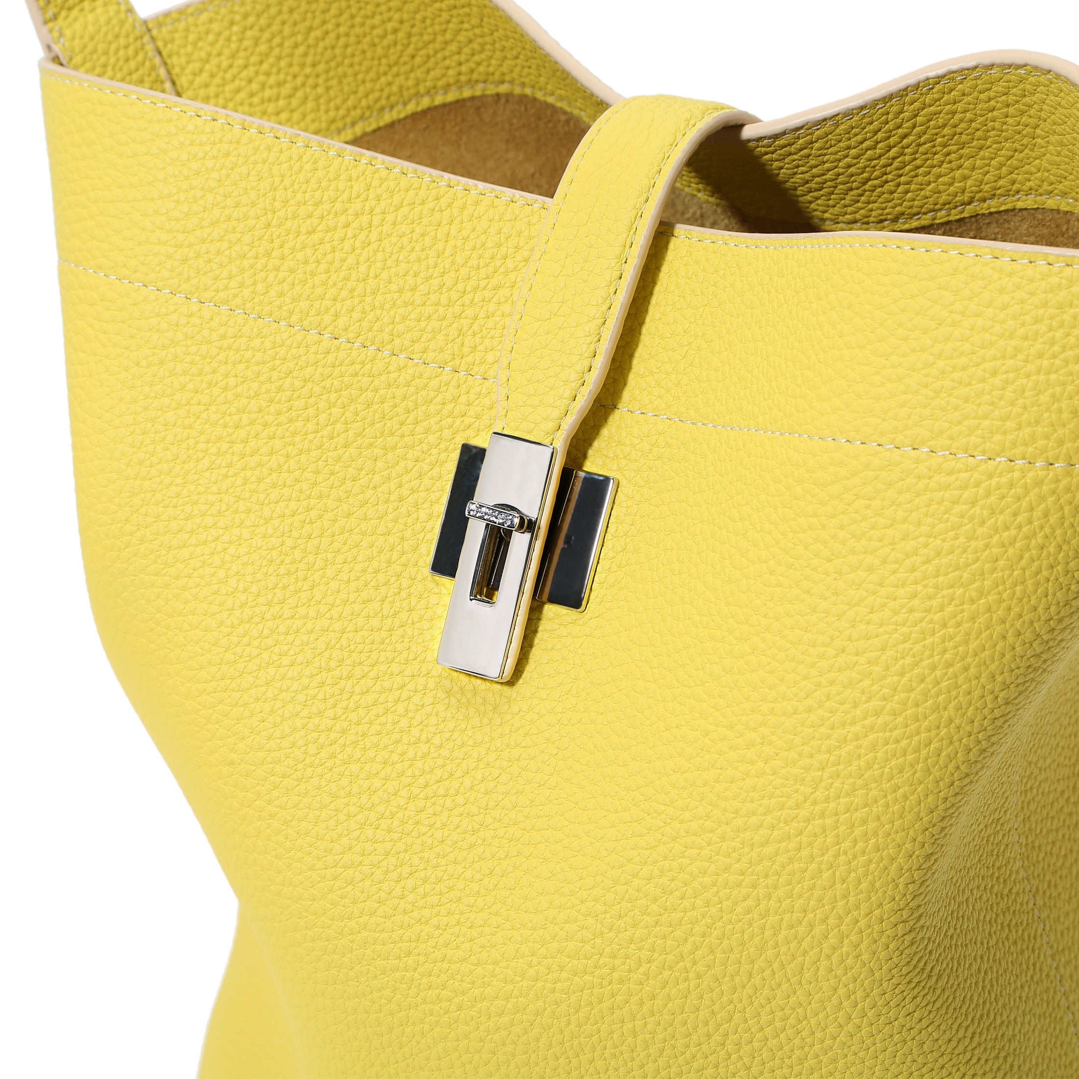 ZANA Shoulder Bag