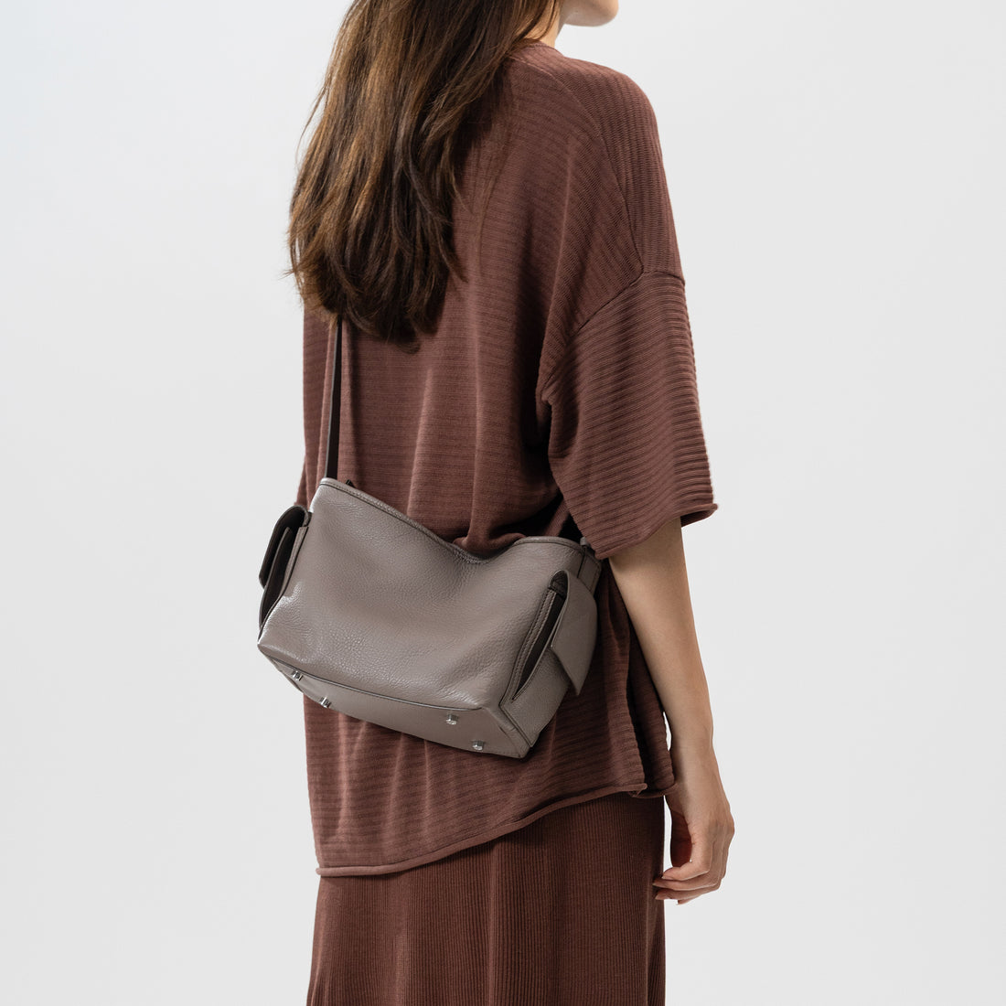 Flap Pockets 單肩袋