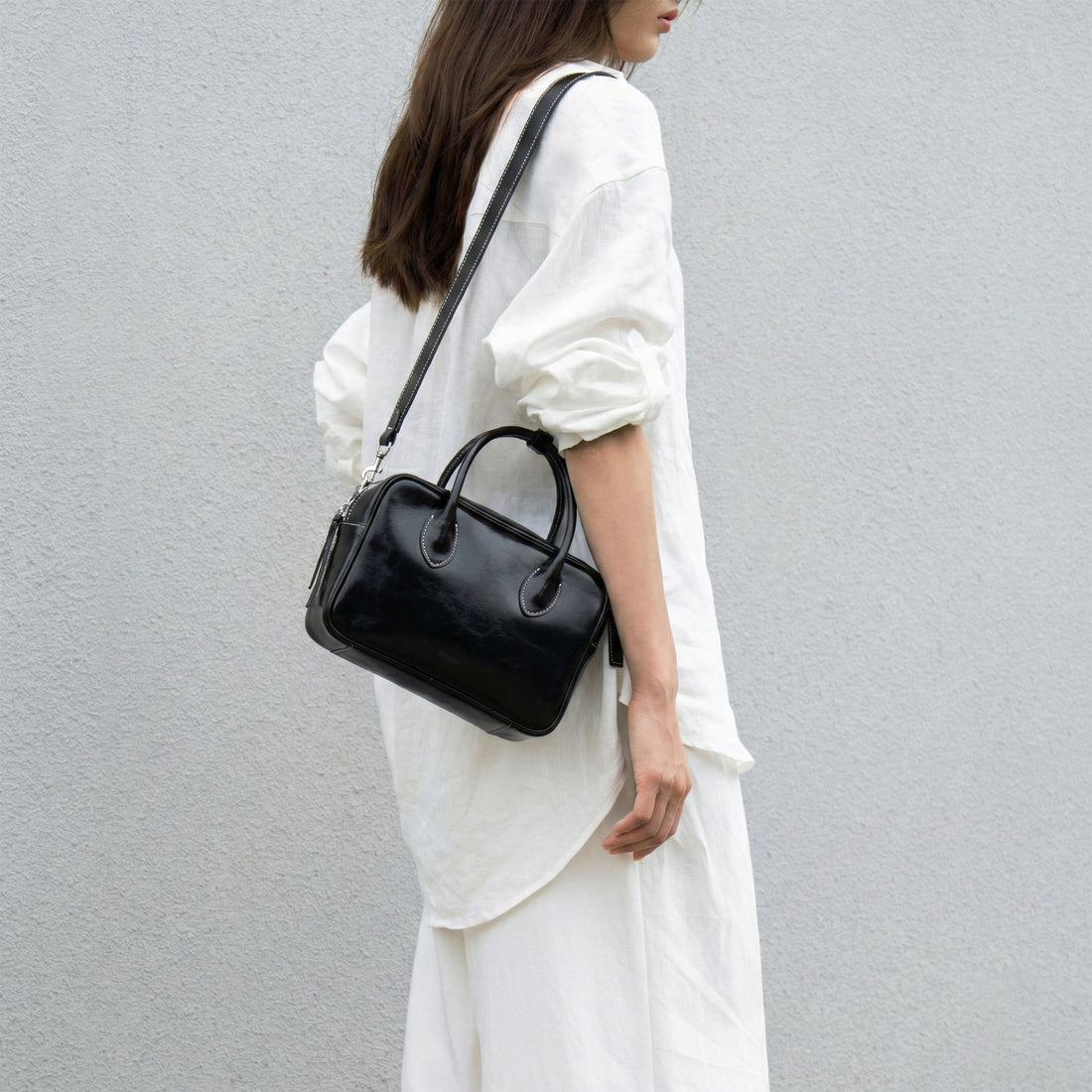 TONA Pocket Boston Bag