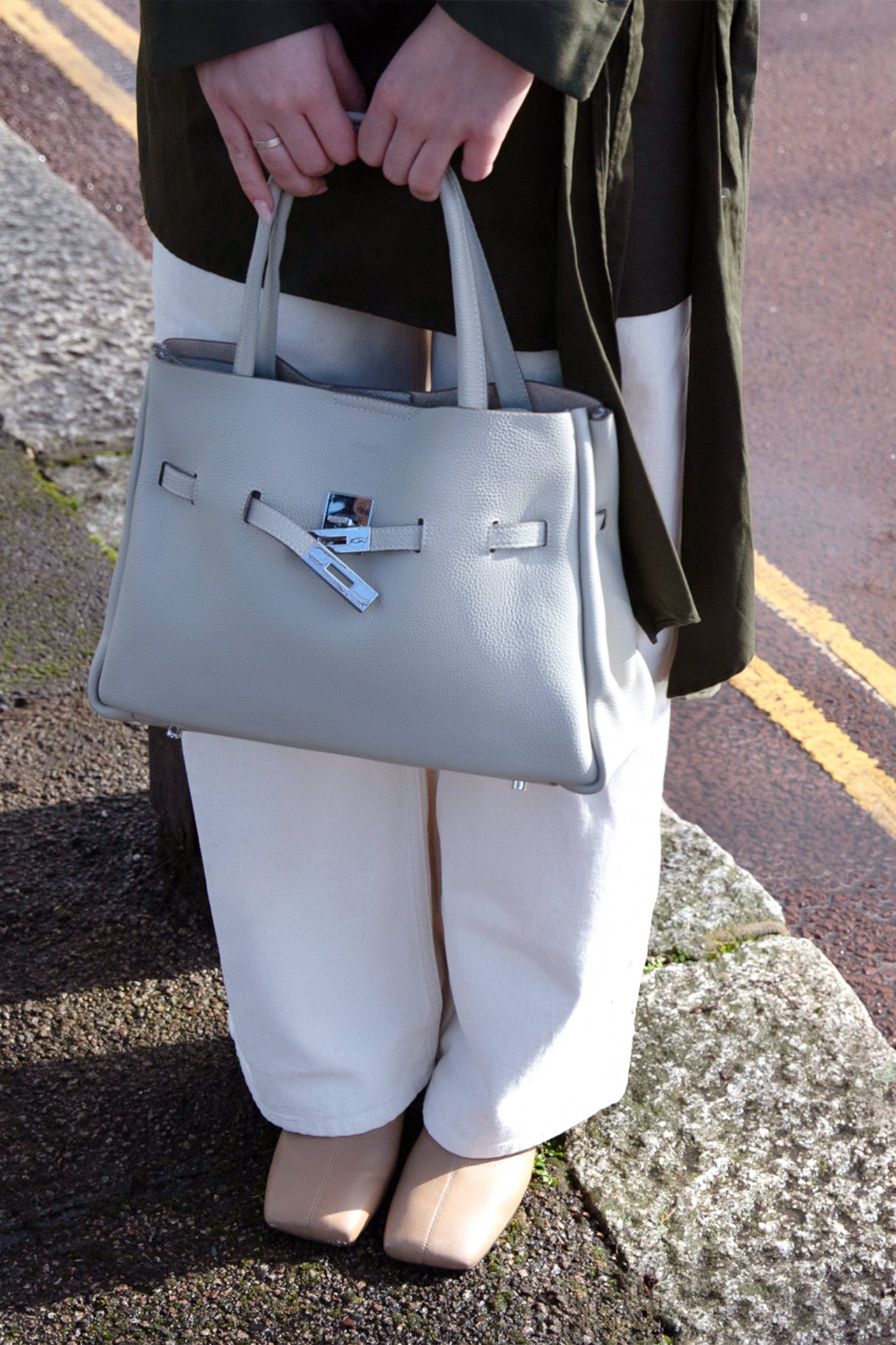 Soft but Structured. Lightweight leather handbags, handcrafted to
