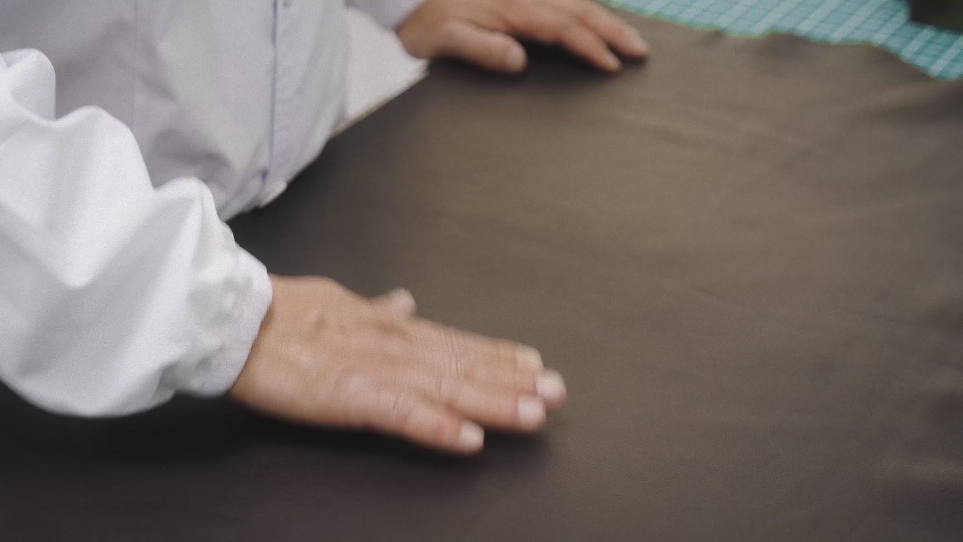 SAOI 扣帶手提袋 II