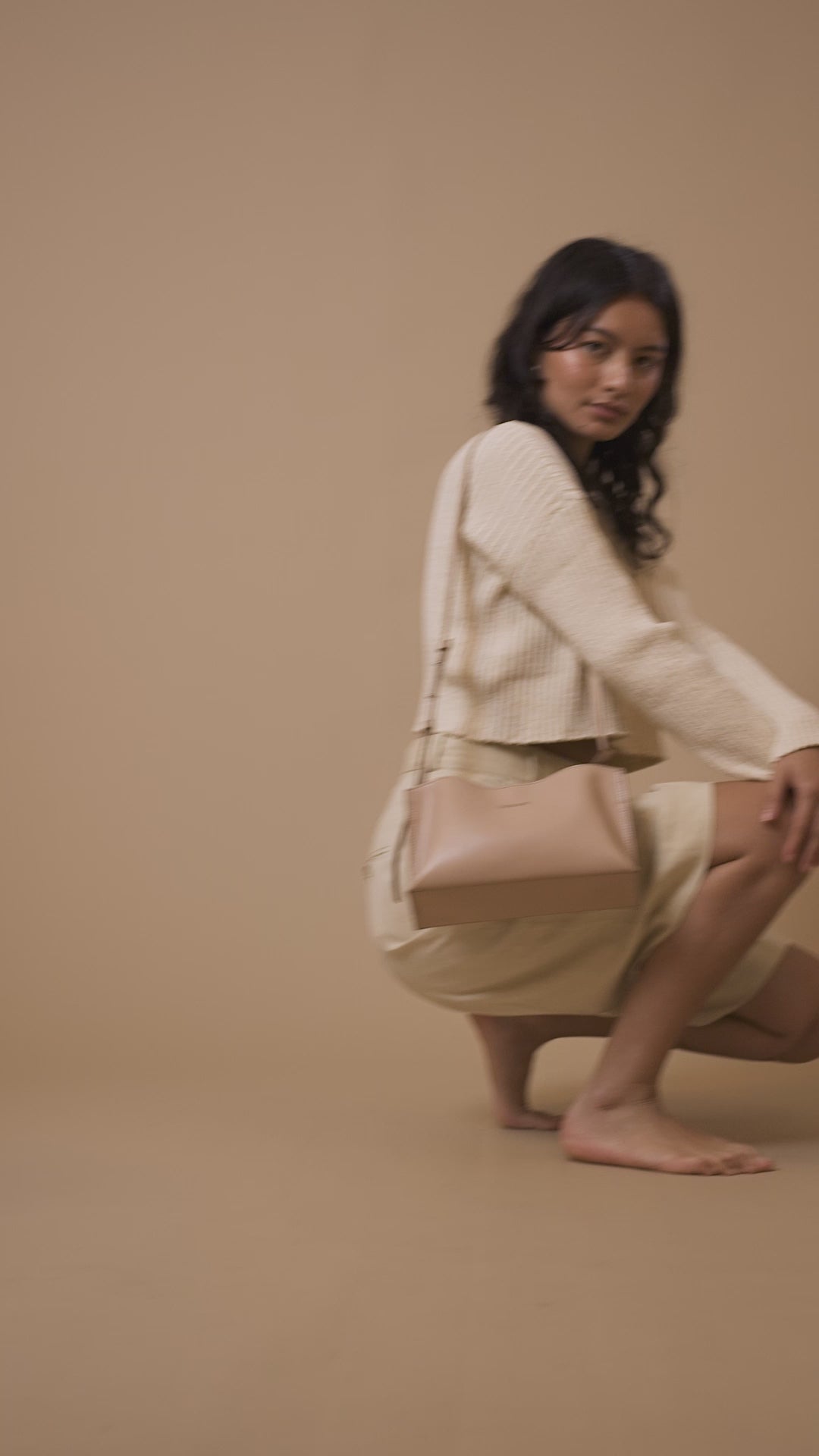 DAE Crossbody