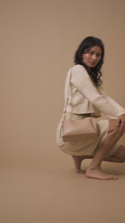DAE Crossbody
