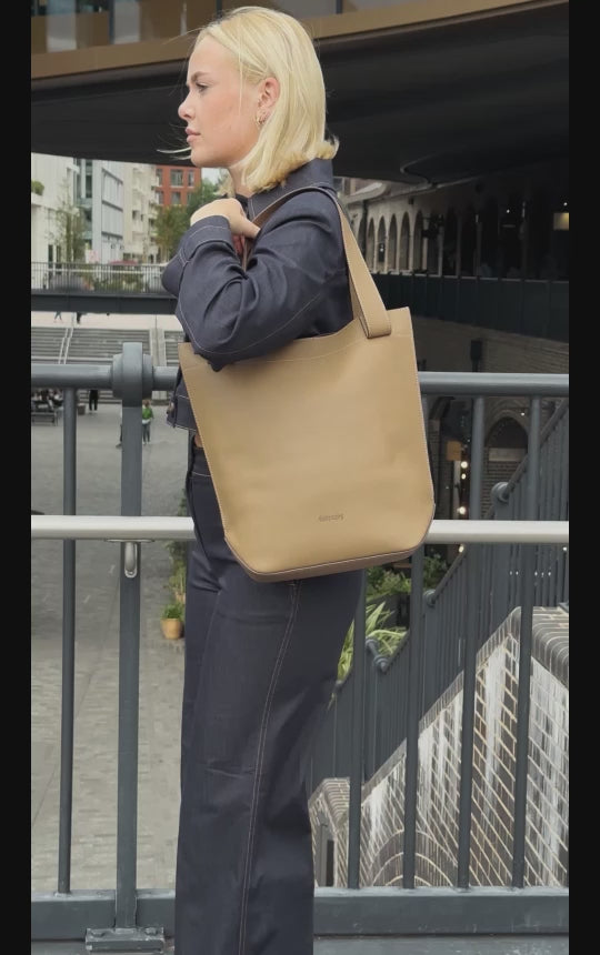 SONJA Tote Bag