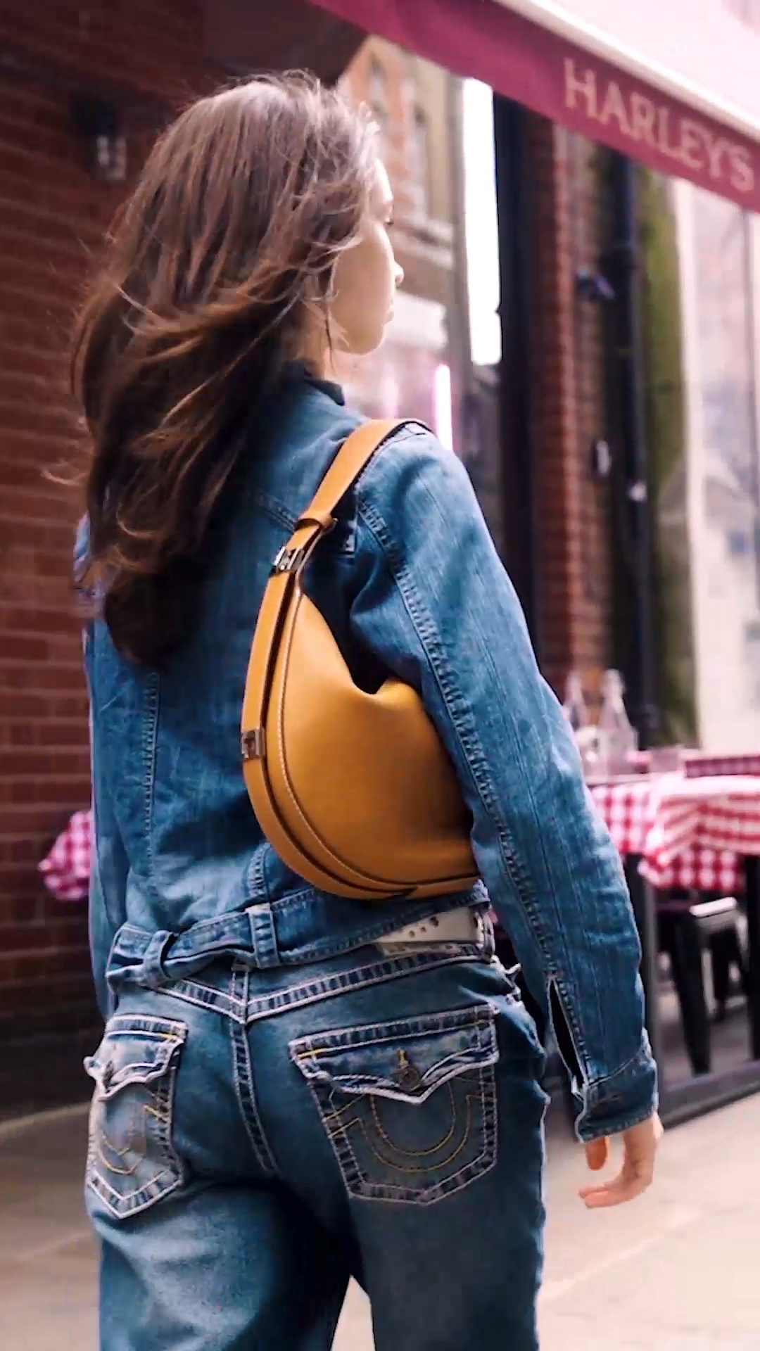 NINA Circle 斜背包 II